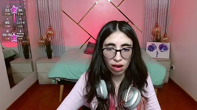 Snapshot of LenaRoses chatting on 02-23-26, 08:50 LenaRoses online show from 02-23-26, 08:50