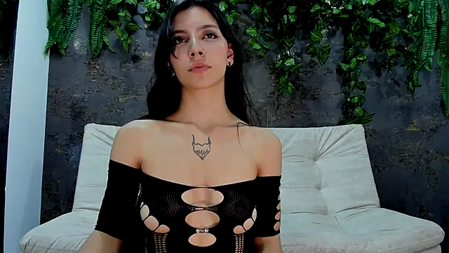 alice greco online show from 12-15-25, 03:44