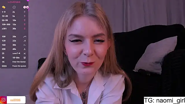 Snapshot of Naomi_Girly chatting on 12-23-24, 05:32 Naomi Girly online show from 12-23-24, 05:32