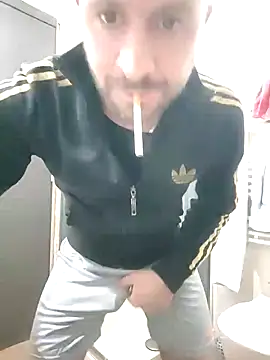 Snapshot of gilera250s chatting on 01-19-25, 07:36 gilera250s online show from 01-19-25, 07:36