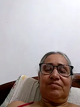  candi online show from 03-28-26, 12:54