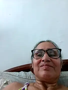  candi online show from 04-19-26, 06:21