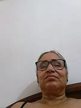  candi online show from 07-18-26, 02:43