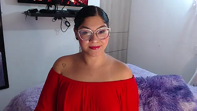 Snapshot of Prins_jazmin chatting on 05-11-26, 04:29 Prins jazmin online show from 05-11-26, 04:29