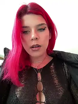 Snapshot of RiriRoseey chatting on 01-21-25, 11:24 RiriRoseey online show from 01-21-25, 11:24