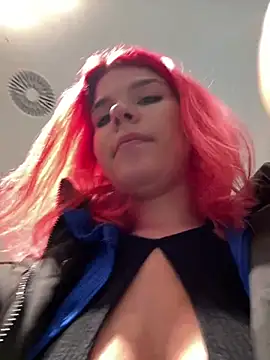 Snapshot of RiriRoseey chatting on 01-31-25, 12:18 RiriRoseey online show from 01-31-25, 12:18