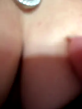 RiriRoseey online show from 12-18-25, 08:42