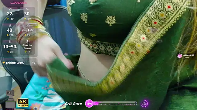 Snapshot of sassysonia chatting on 05-08-26, 05:29 sassysonia online show from 05-08-26, 05:29