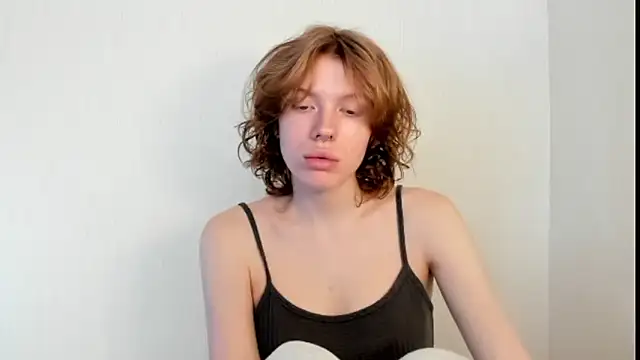 StellaDavis online show from 09-09-25, 11:54