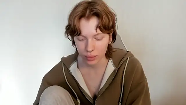 StellaDavis online show from 02-02-26, 09:41