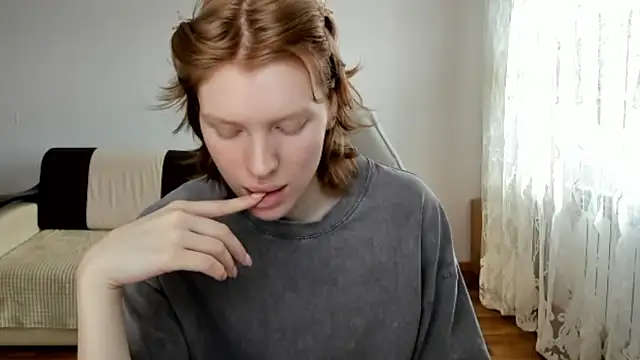 StellaDavis online show from 04-18-26, 11:03