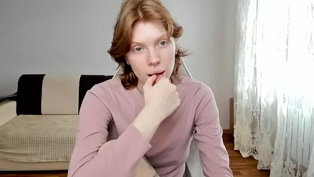 StellaDavis online show from 04-21-26, 10:43