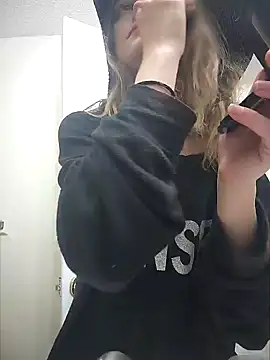 AriellaTaylor online show from 12-08-24, 07:32