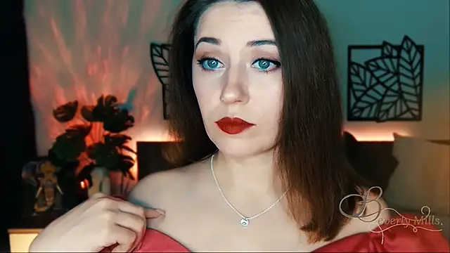 MissBeverlyMills online show from 02-02-25, 06:10