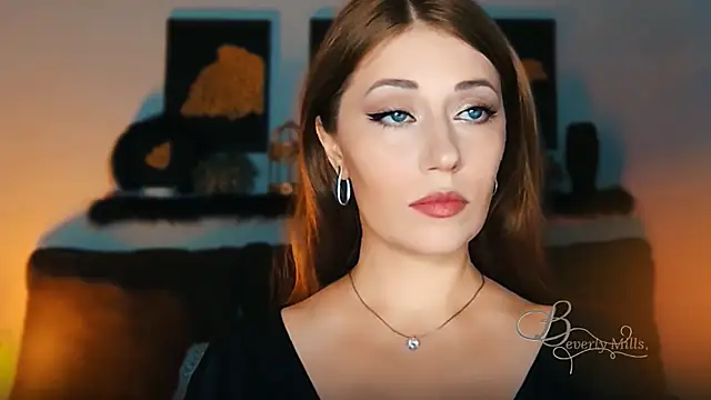 MissBeverlyMills online show from 09-20-25, 05:58