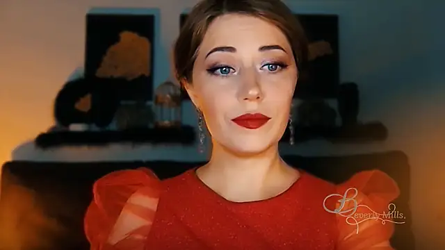 MissBeverlyMills online show from 10-04-25, 03:04