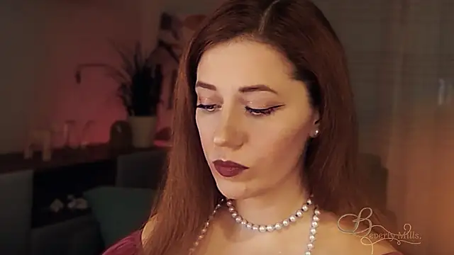 MissBeverlyMills online show from 01-18-26, 04:49