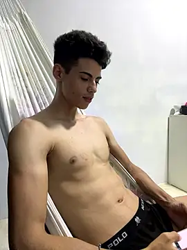 Snapshot of Nathanaelllllllllll chatting on 01-11-26, 03:06 Nathanaelllllllllll online show from 01-11-26, 03:06