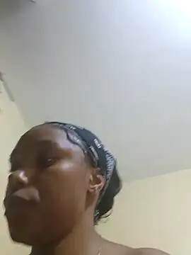 Missthigh online show from 04-10-26, 06:40