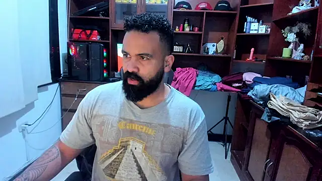 Snapshot of Drako_Argentii chatting on 12-11-24, 03:02 Drako Argentii online show from 12-11-24, 03:02