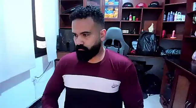 Snapshot of Drako_Argentii chatting on 12-31-24, 08:34 Drako Argentii online show from 12-31-24, 08:34