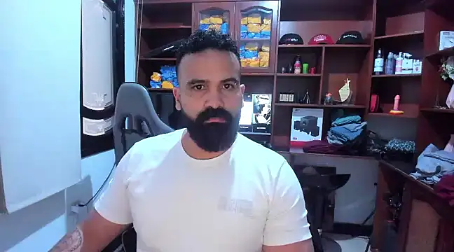 Snapshot of Drako_Argentii chatting on 01-03-25, 07:39 Drako Argentii online show from 01-03-25, 07:39