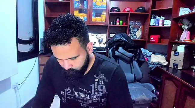 Snapshot of Drako_Argentii chatting on 01-17-25, 12:21 Drako Argentii online show from 01-17-25, 12:21