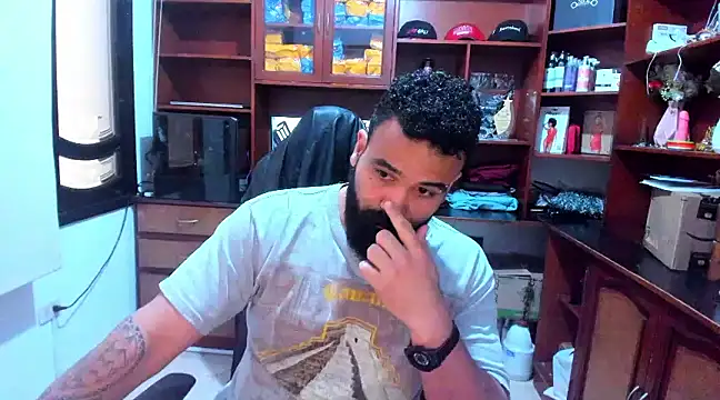 Snapshot of Drako_Argentii chatting on 01-18-25, 12:15 Drako Argentii online show from 01-18-25, 12:15