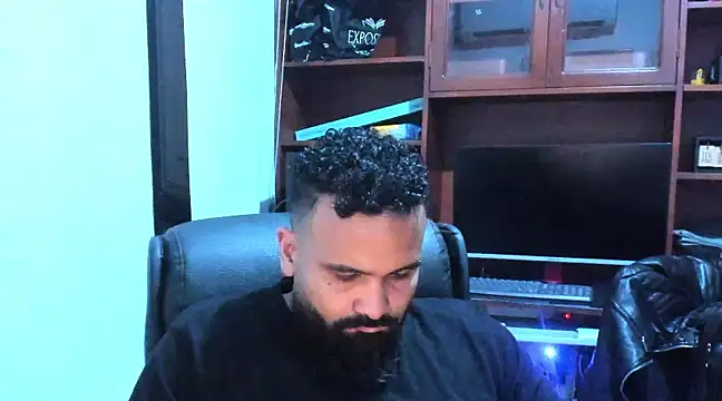 Snapshot of Drako_Argentii chatting on 02-03-25, 11:15 Drako Argentii online show from 02-03-25, 11:15