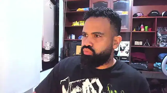 Snapshot of Drako_Argentii chatting on 02-07-25, 08:31 Drako Argentii online show from 02-07-25, 08:31