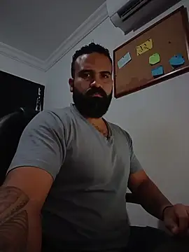 Snapshot of Drako_Argentii chatting on 10-16-25, 06:14 Drako Argentii online show from 10-16-25, 06:14