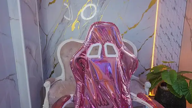 victoria castillo b online show from 03-23-26, 08:02