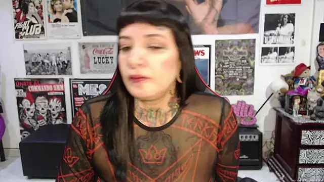 Rollyderolandia666 online show from 12-16-25, 10:26