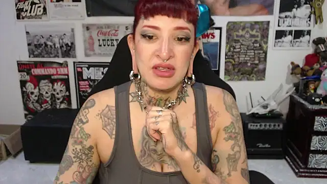 Snapshot of Rollyderolandia666 chatting on 06-03-26, 10:26 Rollyderolandia666 online show from 06-03-26, 10:26