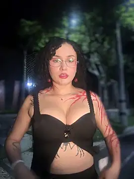 Snapshot of Electra_doll_ chatting on 04-30-26, 02:07 Electra doll online show from 04-30-26, 02:07