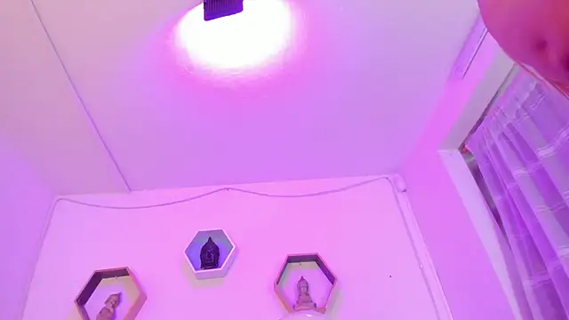 Eliissh  online show from 03-20-25, 01:48