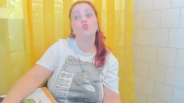 Snapshot of Adelamilfsex chatting on 01-21-25, 07:50 Adelamilfsex online show from 01-21-25, 07:50