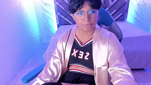 Emmapark  online show from 02-06-25, 10:10