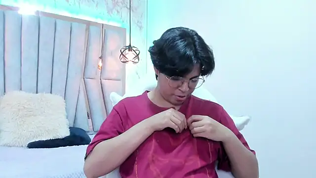 Emmapark  online show from 03-05-25, 09:59