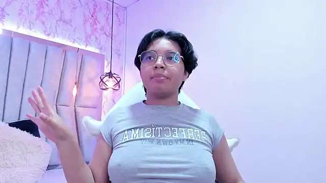 Emmapark  online show from 03-08-25, 12:55