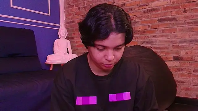 Emmapark  online show from 11-09-25, 02:37