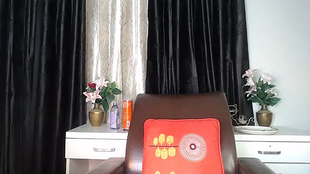 Snapshot of Jen_jennyy1 chatting on 01-16-25, 08:54 Jen jennyy1 online show from 01-16-25, 08:54