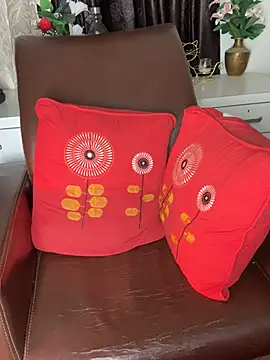 Snapshot of Jen_jennyy1 chatting on 02-20-25, 08:25 Jen jennyy1 online show from 02-20-25, 08:25