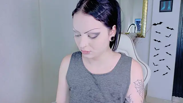 Madison Jackson online show from 05-14-26, 06:58