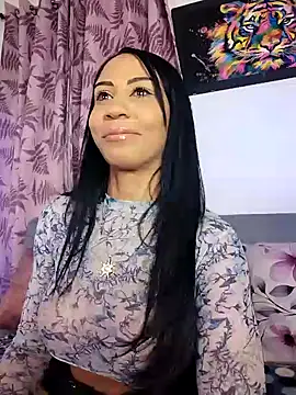 Charlotte Bayron online show from 01-05-25, 11:22