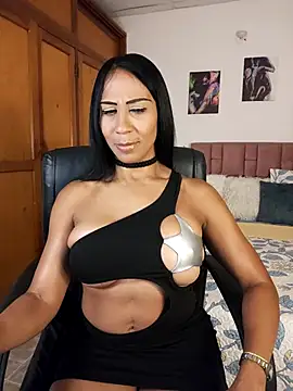 Charlotte Bayron online show from 03-07-26, 12:18