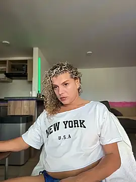 Georgiafox online show from 04-19-26, 09:17