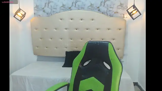 Kathiasaints online show from 04-20-26, 08:32