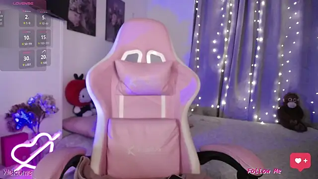 SexyLuna   online show from 04-13-26, 08:42