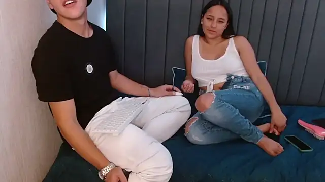 24 7horny  online show from 04-04-26, 12:35